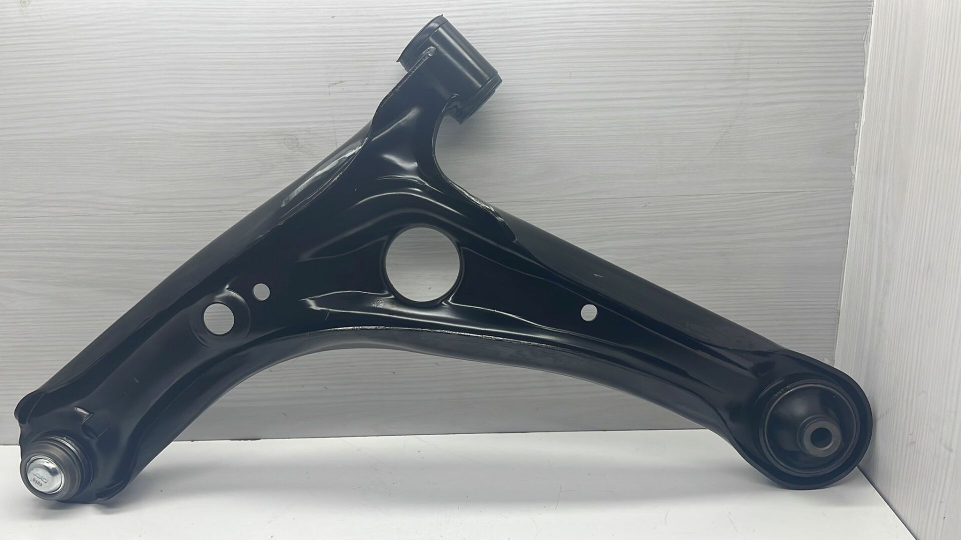 SALINCAK YARIS SAG 99-05 ALT TABLA ROTİL BEŞİK