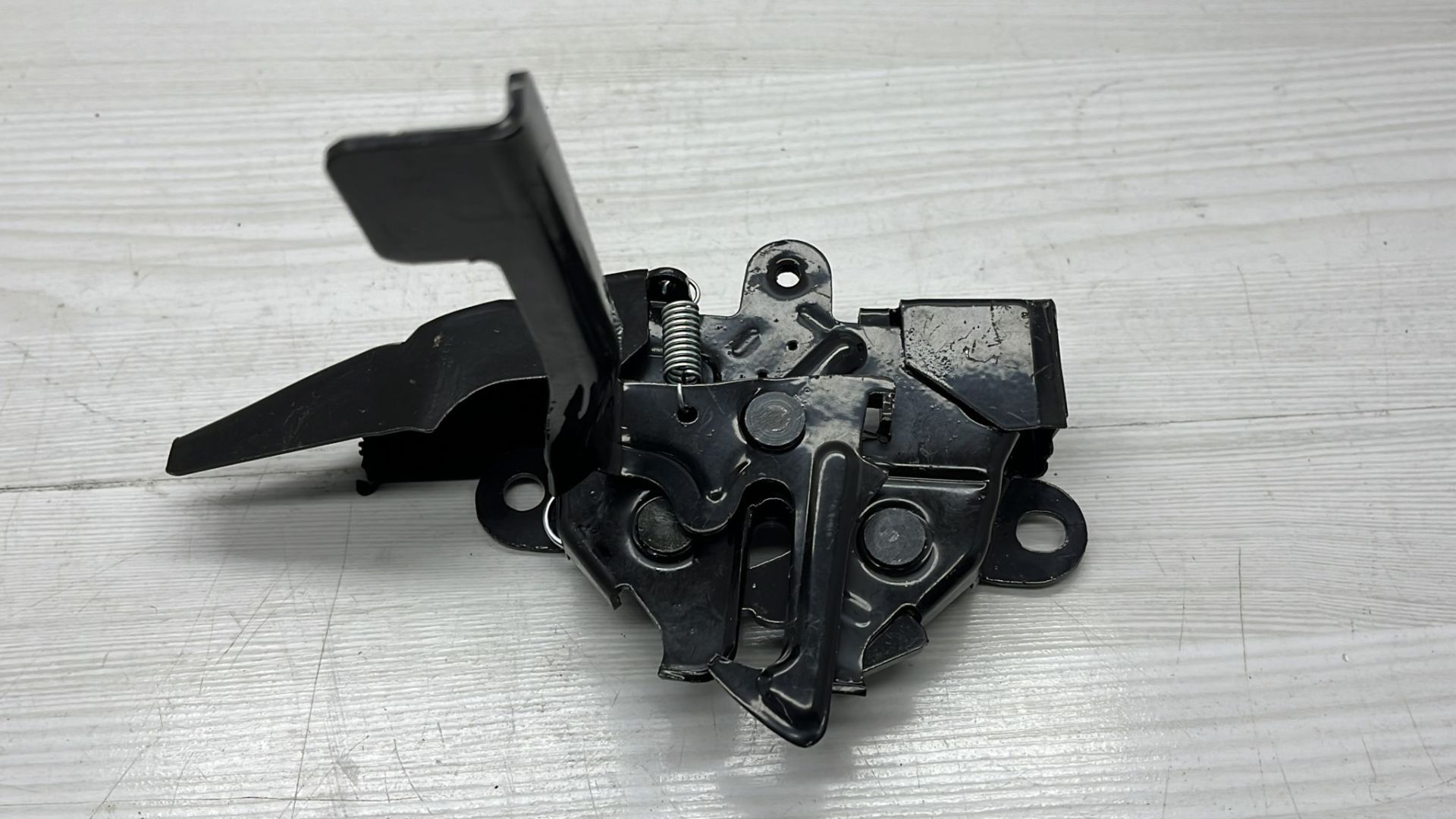 Kaput Kilidi Corolla 08-18