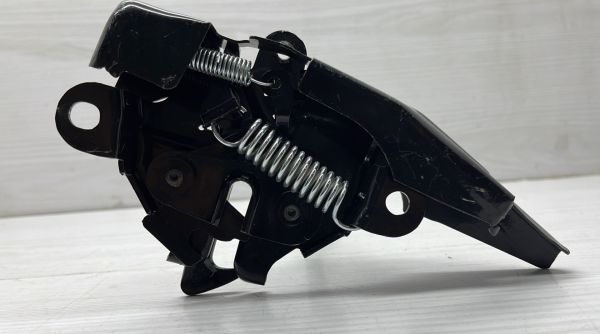 Kaput Kilidi Corolla 08-18