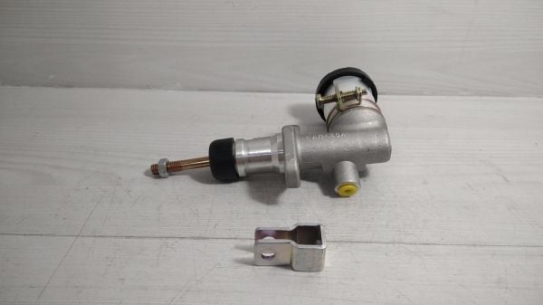 Suzukı swıft 90-97 üst merkez 23810-70C00