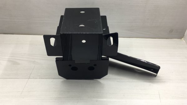 Tampon Braketi Ön Civic 96-00 Sol Sase Ucu