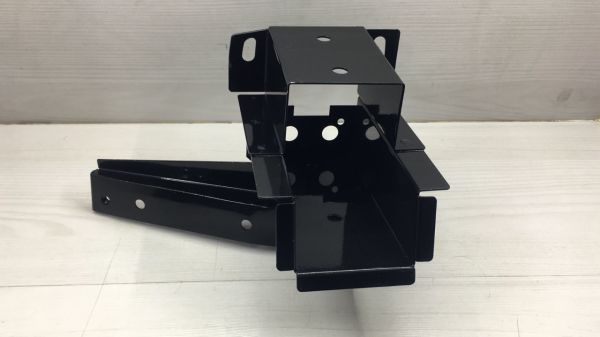 Tampon Braketi Ön Civic 96-00 Sol Sase Ucu