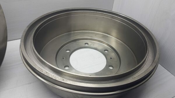 Kampana L200 02-06 Magnum Arka Tk.