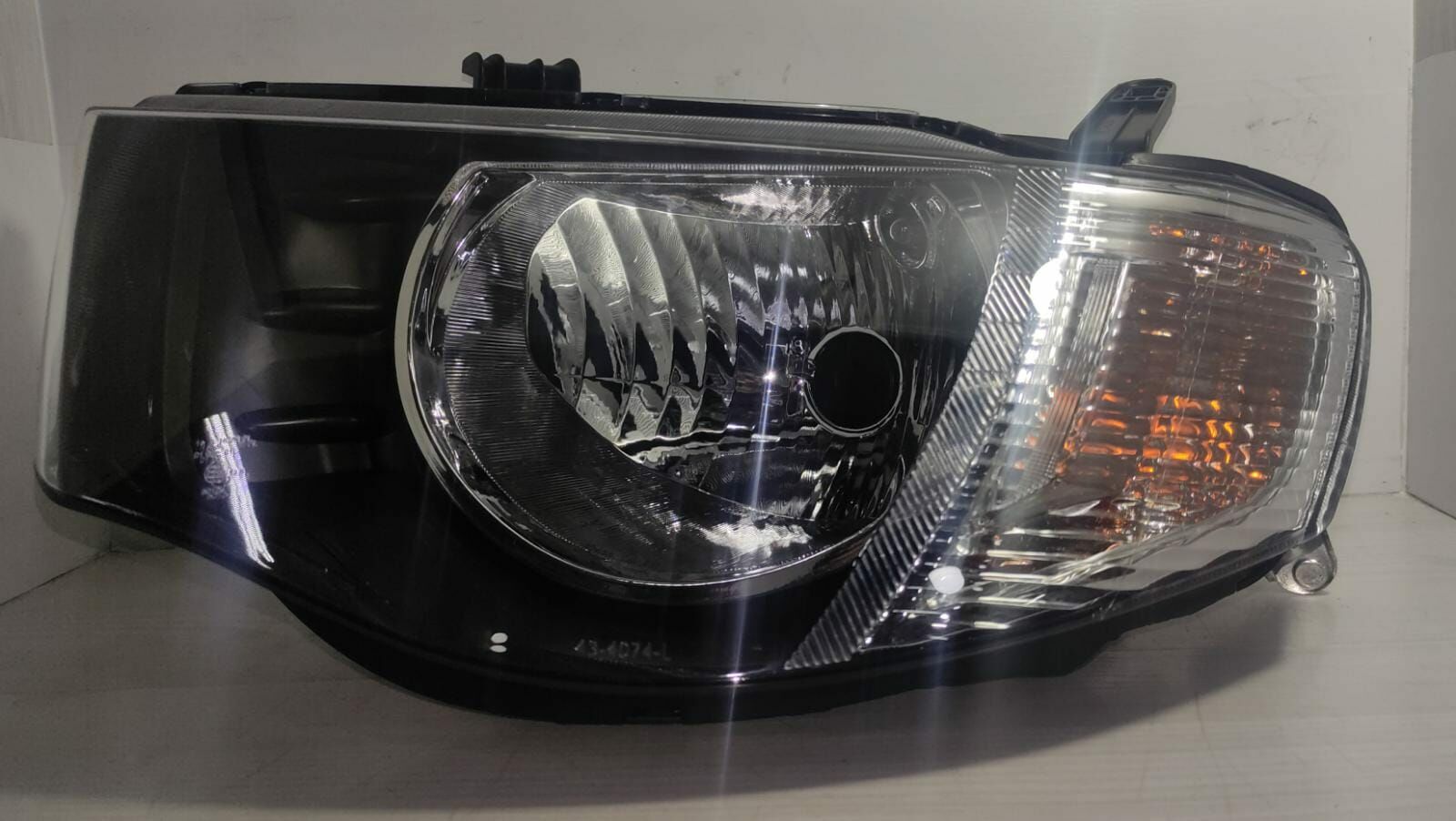 Far L200 Sol 07- Elk. Motorlu Beyaz