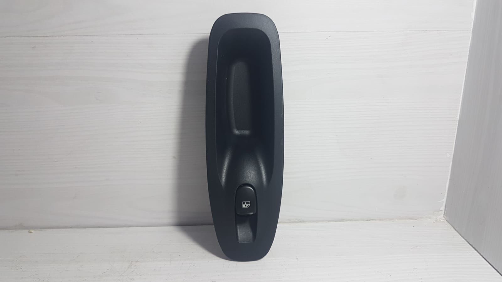 Cam dügme Accent Sağ 03-06