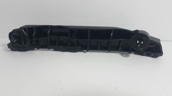 yaris ön tampon braketi sol 10-11
