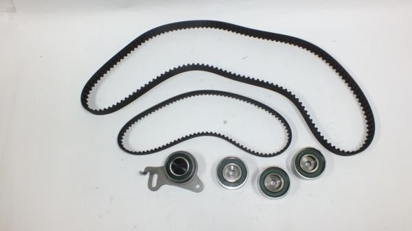 L200 CR 06- TRİGER SET ( GMB KAYIŞ - GMB RULMAN ) YEŞİL KUTU