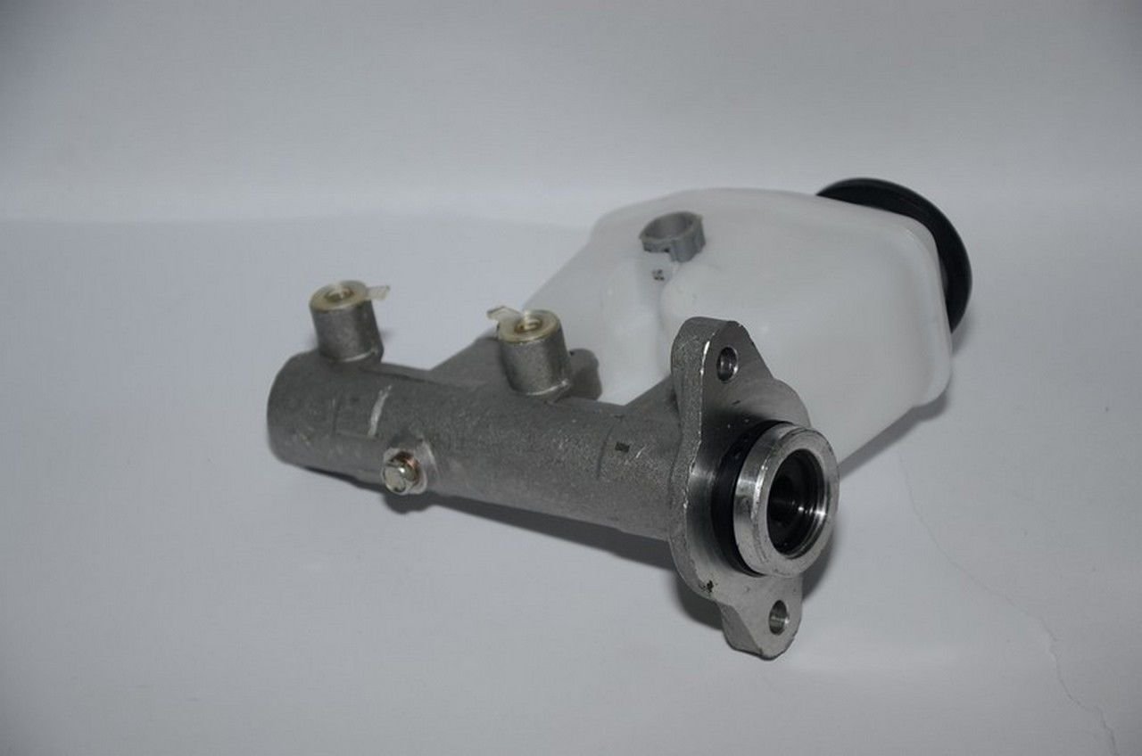 HILUX 1998-2005 FREN ANA MERKEZ 2 CIVATA