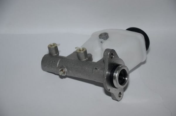 HILUX 1998-2005 FREN ANA MERKEZ 2 CIVATA