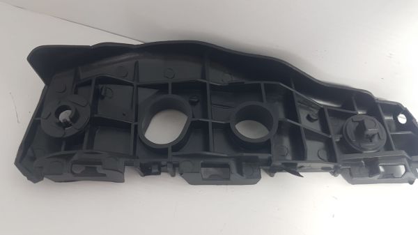 Tampon Braketi Ön Corolla 06- Sol