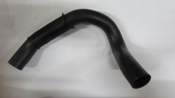 L300 RADYATÖR ALT HORTUMU