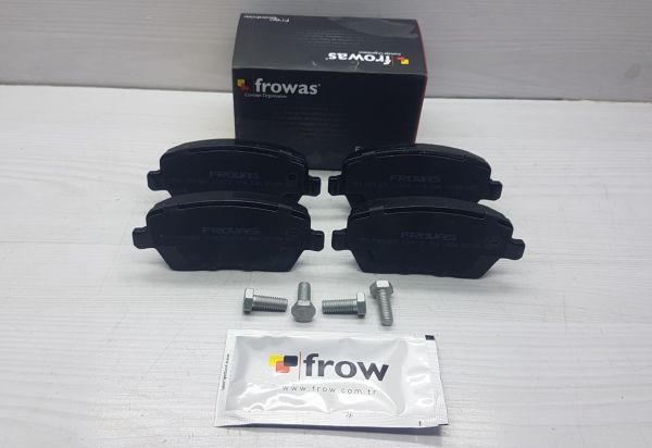 BALATA ÖN MICRA 05-/SWIFT 05-