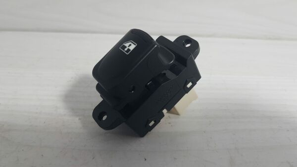 era/rıo cam düğme 7 fişli R-L arka sağ