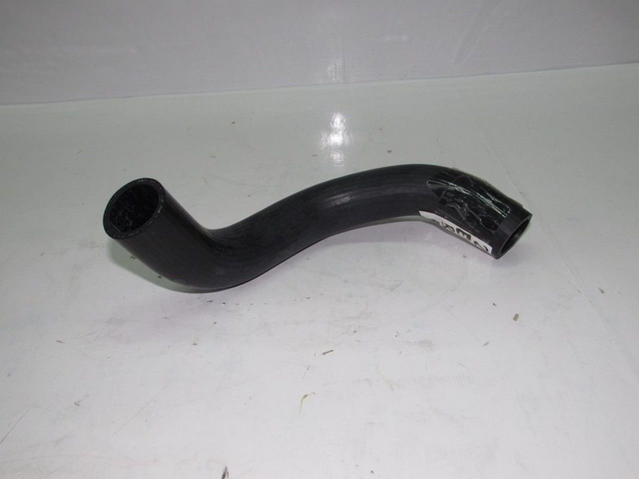 ELANTRA BENZİNLİ 11- RADYATÖR ALT HORTUMU