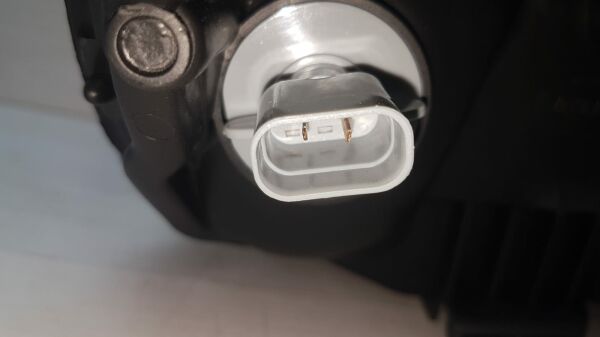 FAR ACCENT SOL 03-06 SARI SINYAL ELK. MOTORU ÜZERİNDE