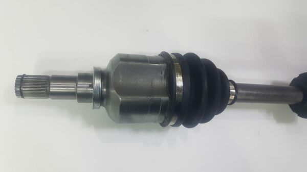 Aks Corolla Sağ 2002-2006 Benzinli