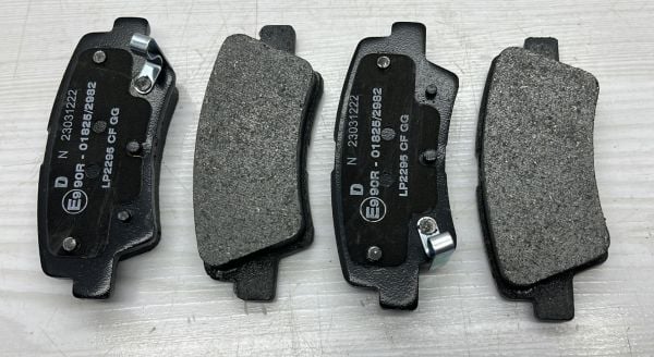 Balata Arka Blue/Elant 11-/i40/i30 12-/Auris Delikli