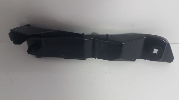 avensis ön tampon braketi sol 03-06 defolu