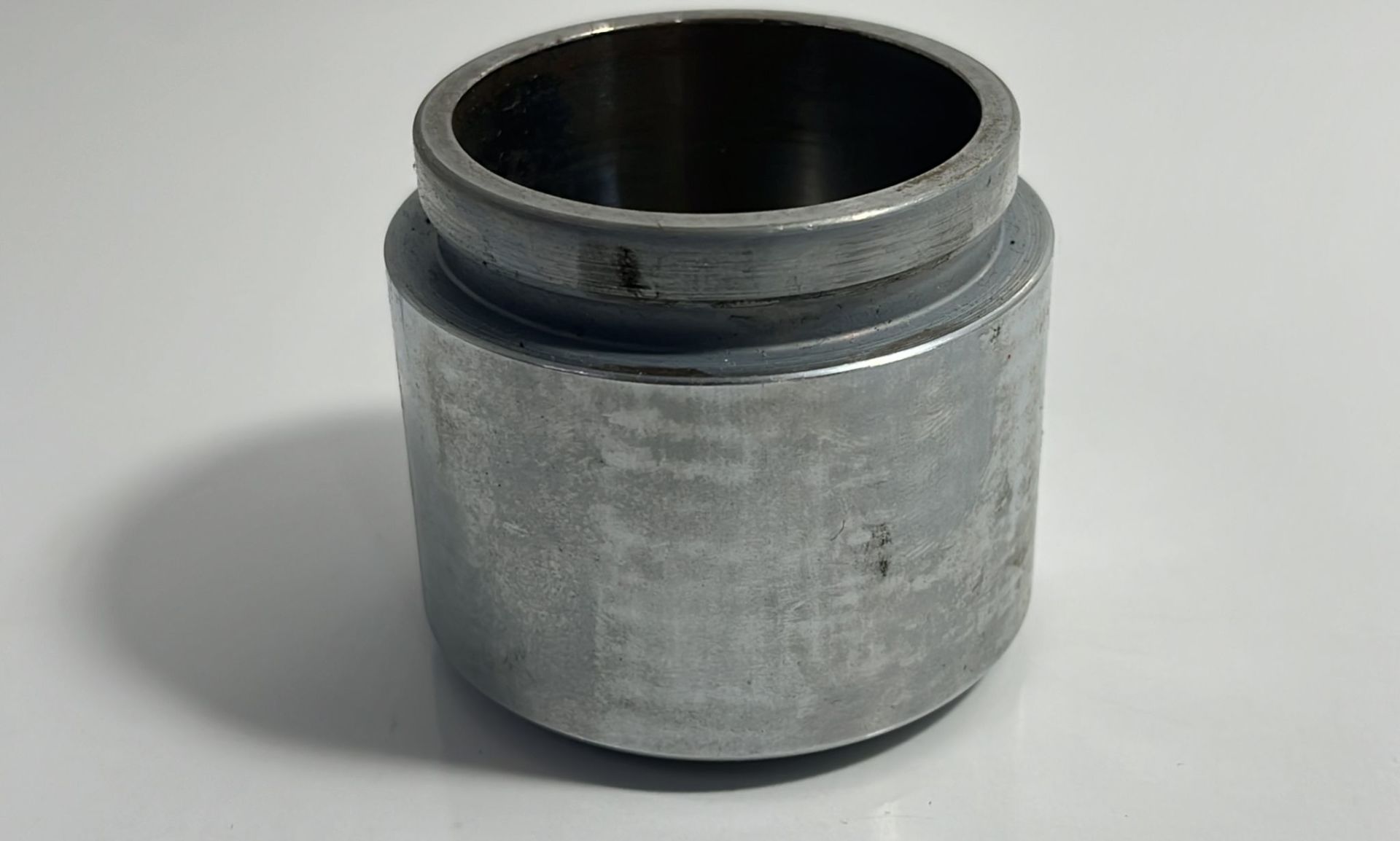 Kaliper Pistonu L300 Ön