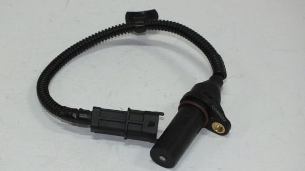 ACCENT BLUE 11- / I-20 / I-30 / ELANTRA 11-16 / IX-35 / CERATO 09- / SPORTAGE 11- BENZİNLİ KRANK POZİSYON SENSÖRÜ