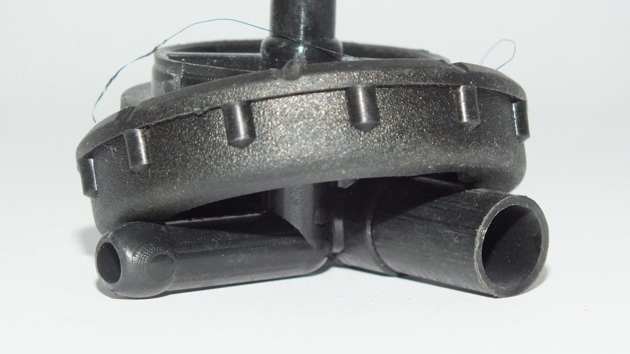 CANTER 449 RADYATÖR YEDEK SU DEPO KAPAĞI