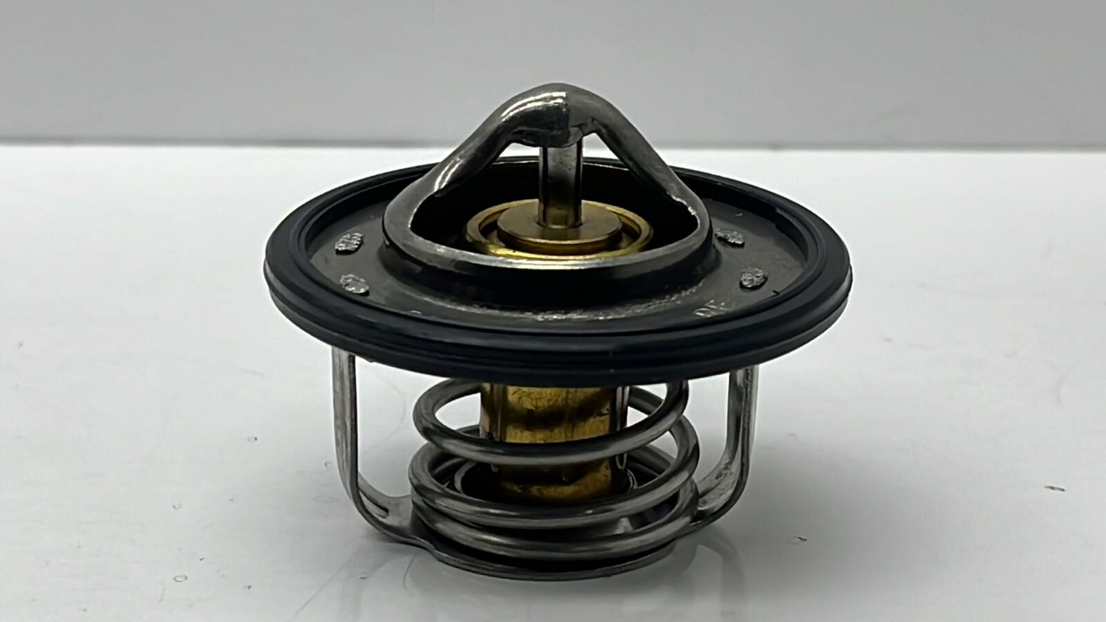 TERMOSTAT VITARA 98- 2,0