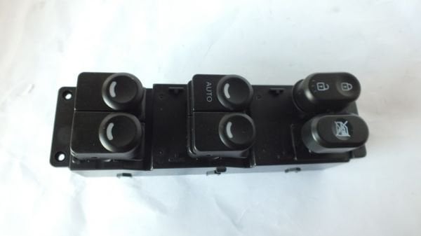 BLUE 2015-2019 CAM AÇMA DÜĞMESİ ÖN SOL