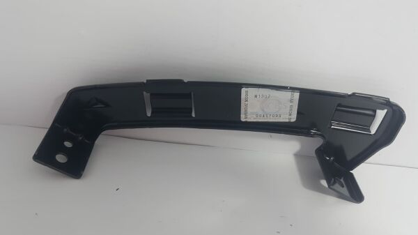 i30 tampon braketi sağ üst 07-11