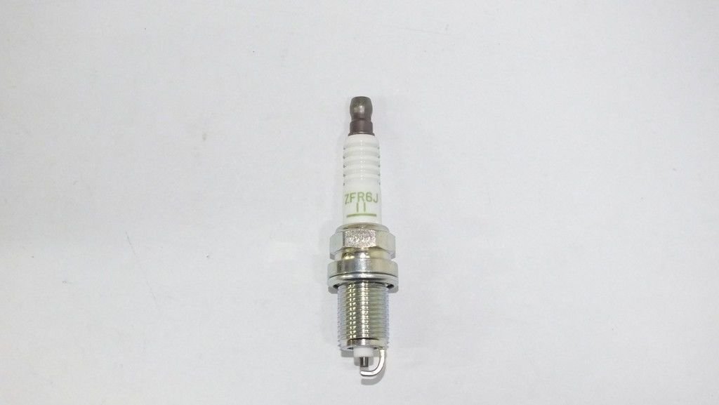 CIVIC 96-06 ENJ 1.4 / 1.6 ATEŞLEME BUJİSİ