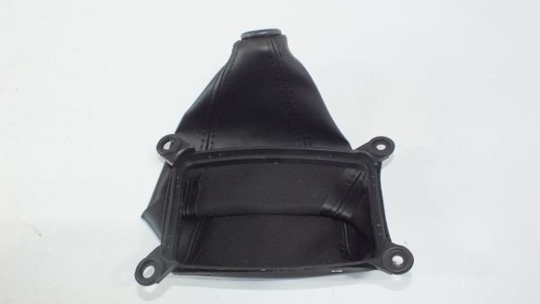 H 100 VİTES KÖRÜĞÜ