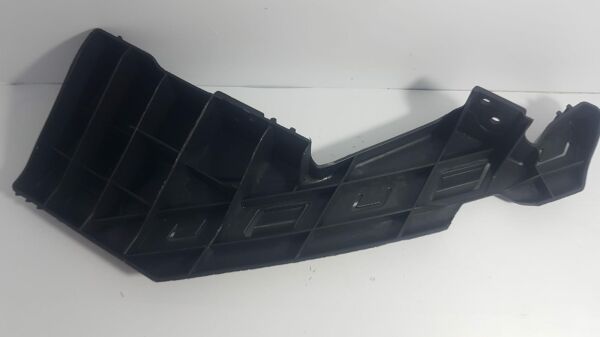 tucson tampon braketi ön sağ far altı 16-