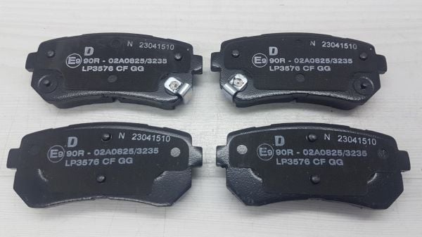 Balata Arka Era/Tuscon 16-/Sportage 16- Delikli