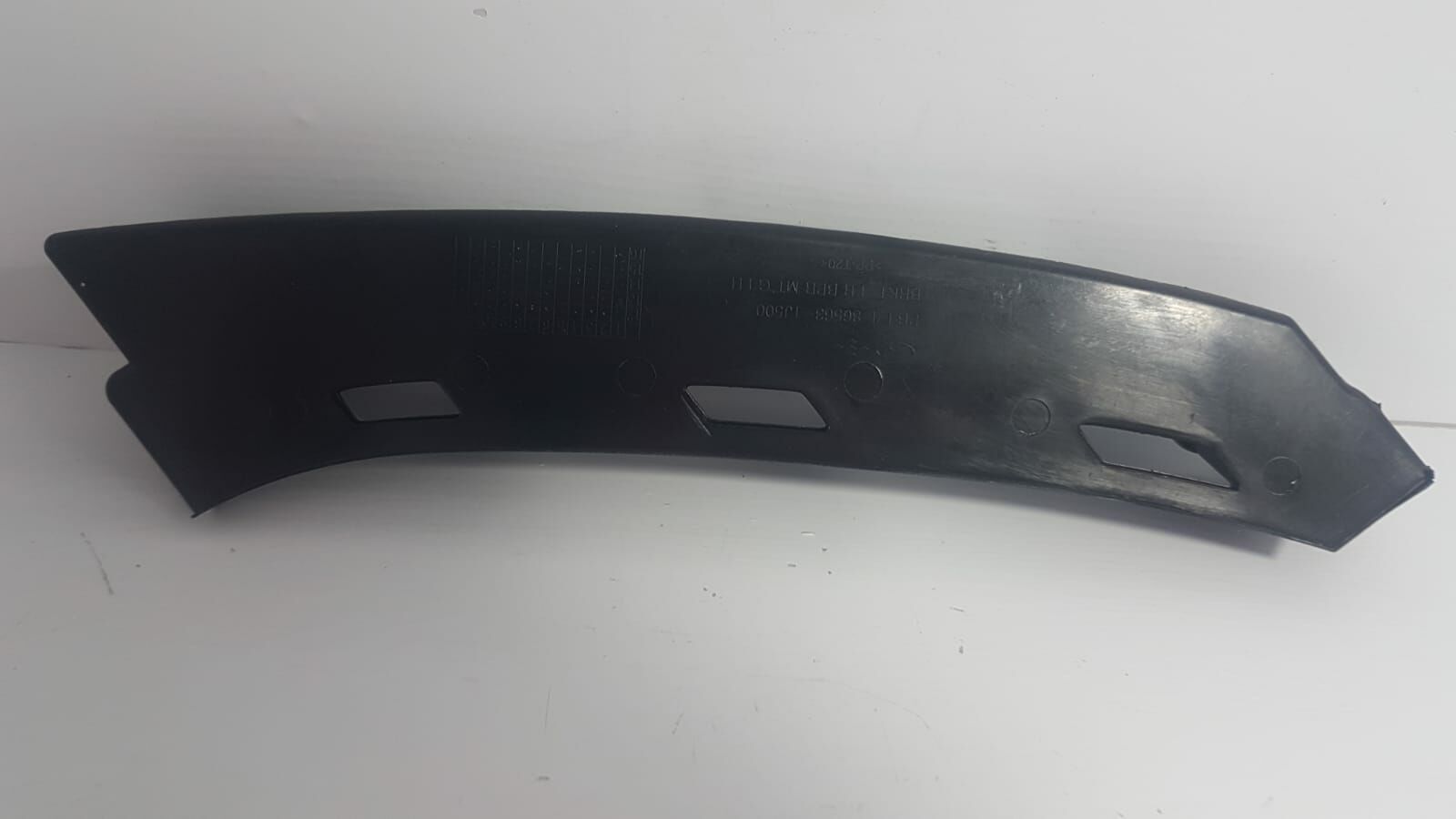 i20 tampon braketi ön sol üst 12-