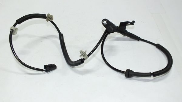 SANTAFE 06-10 / SORENTO 09- / IX-55 ABS SENSÖRÜ ÖN SOL