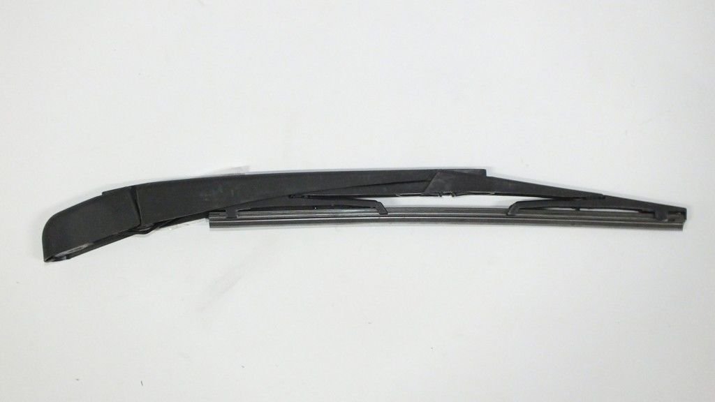 İ20 2014- ARKA SİLECEK KOLU KOMPLE ( SÜPÜRGELİ )