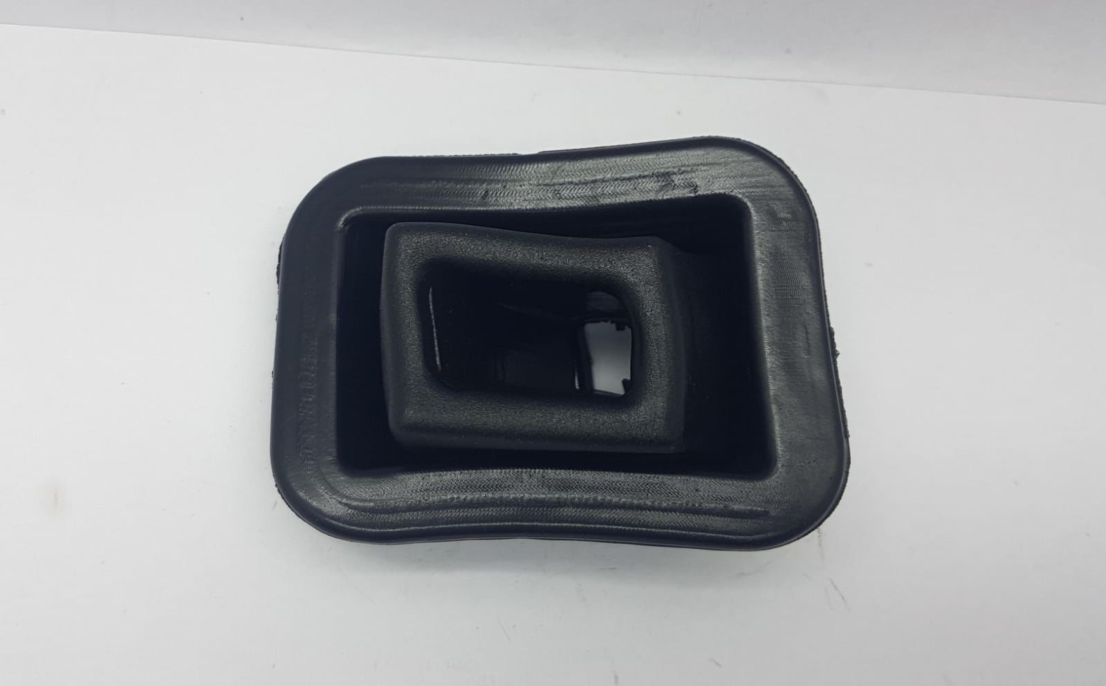 Debriyaj Çatal Körüğü H100 Mnbs