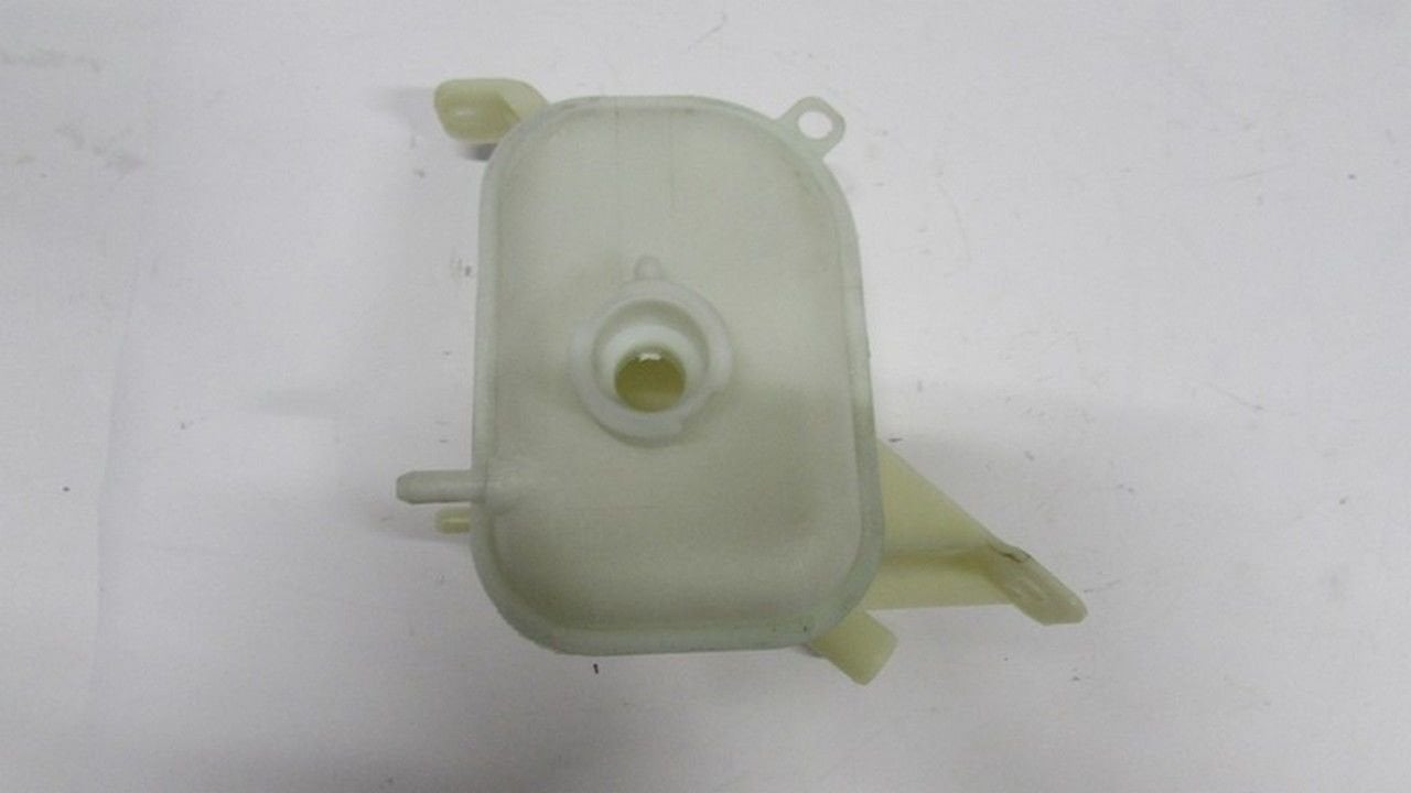 CERATO 2004-2006 DİZEL RADYATÖR EK DEPO