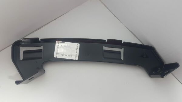 i30 tampon braketi sol üst 07-11