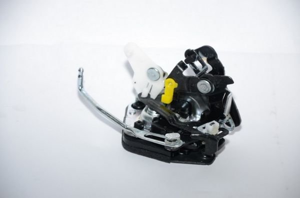 ACCENT 2000-2005 KAPI KİLİDİ ARKA SAĞ