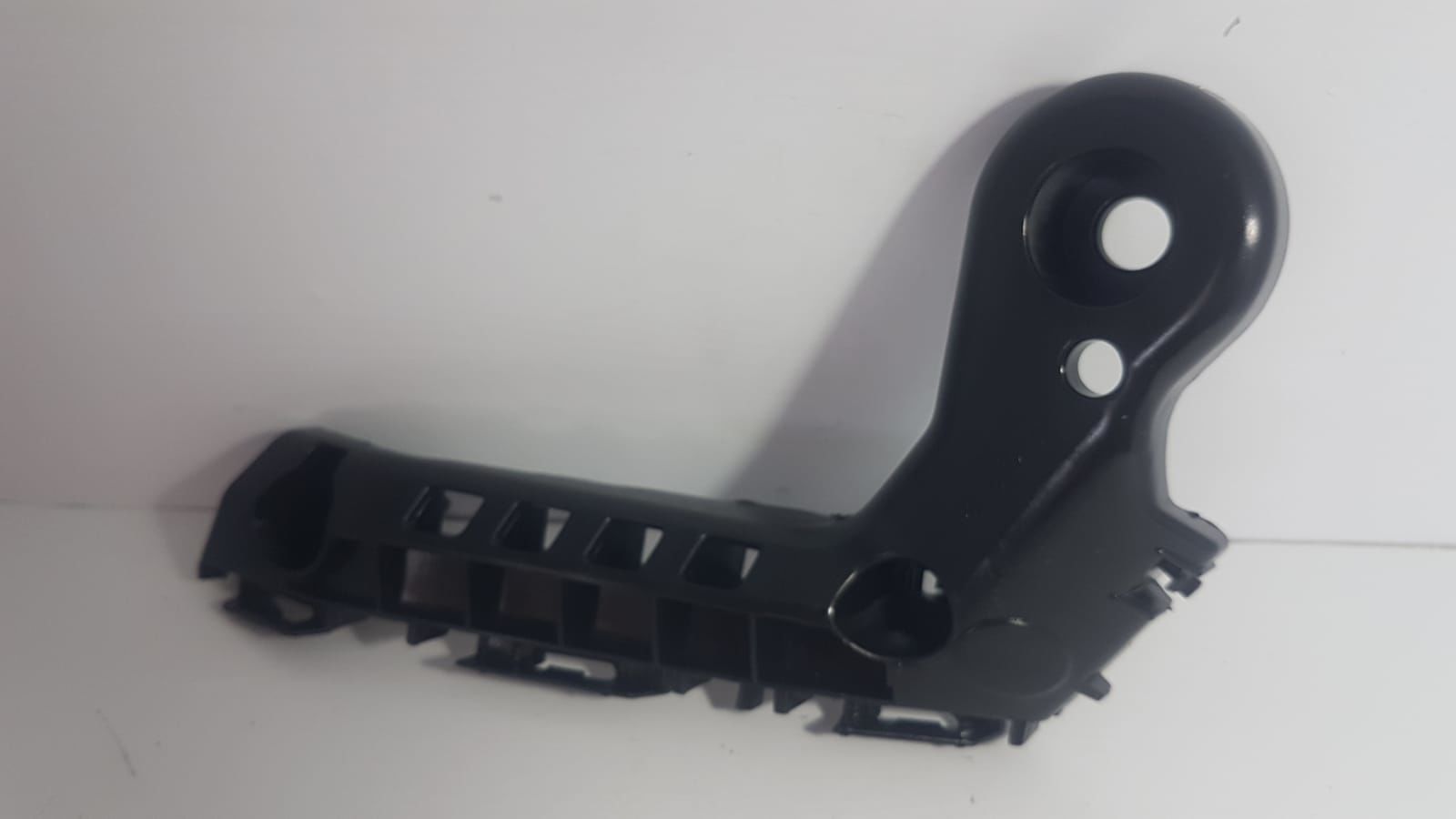 corolla tampon braketi ön sol 19-21