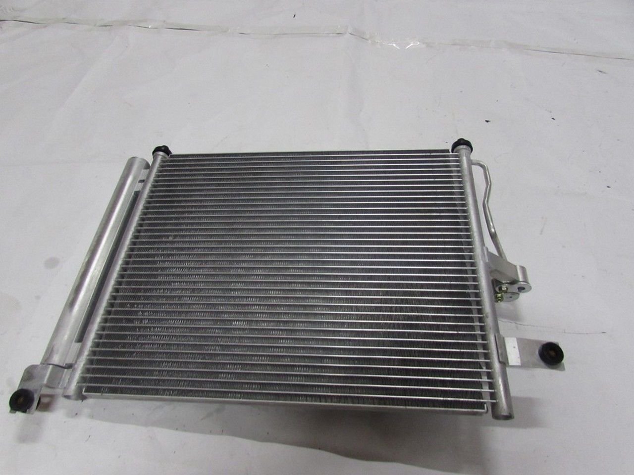 ACCENT 2000-2002 KLİMA RADYATÖRÜ MANUEL