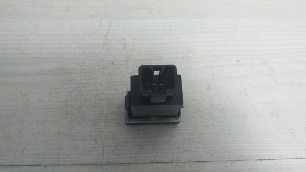 Rezistans anahtarı Accent 00- Arka