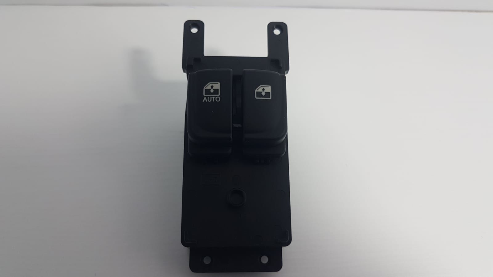 i20 cam düğme 2'li auto'lu sol