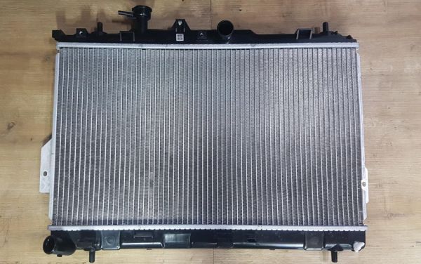 Radyatör Matrix Dizel M/T (25310-17610)