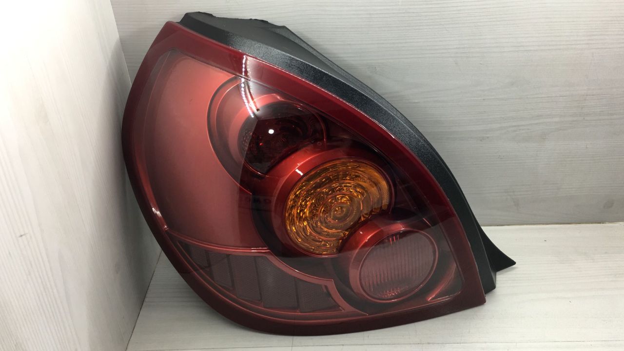 Stop Almera 02-06 Hb Sol