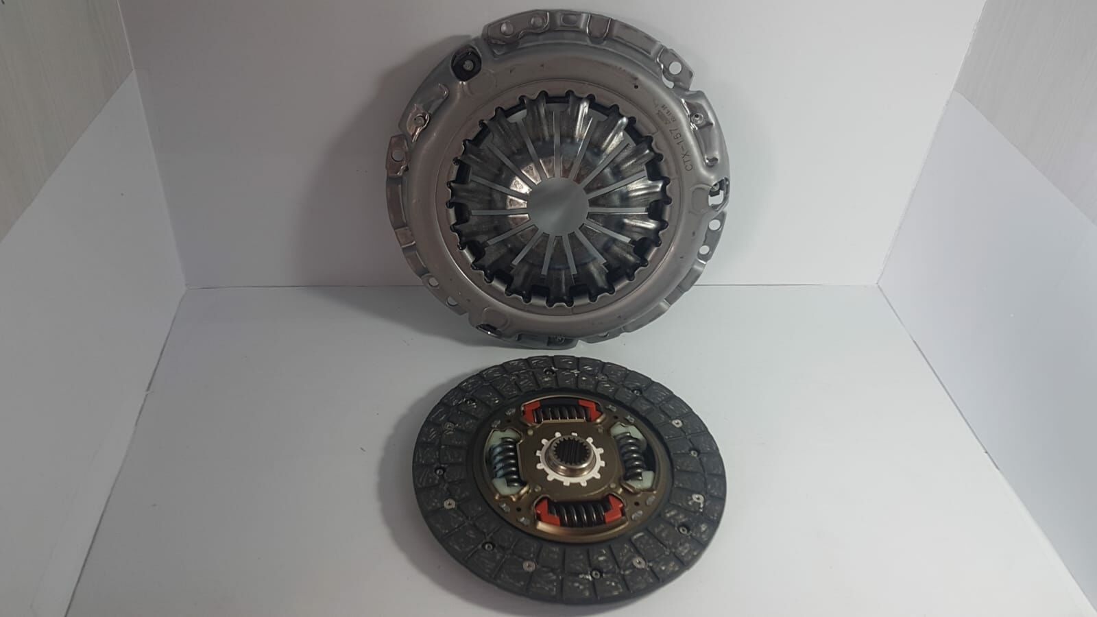 Debriyaj Seti Corolla 09- D4D Otomatik baskı balata