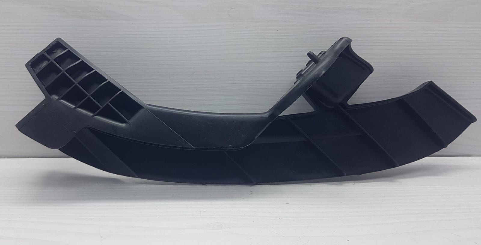 Tampon Braketi Ön i20 2012- Sol Far Altı