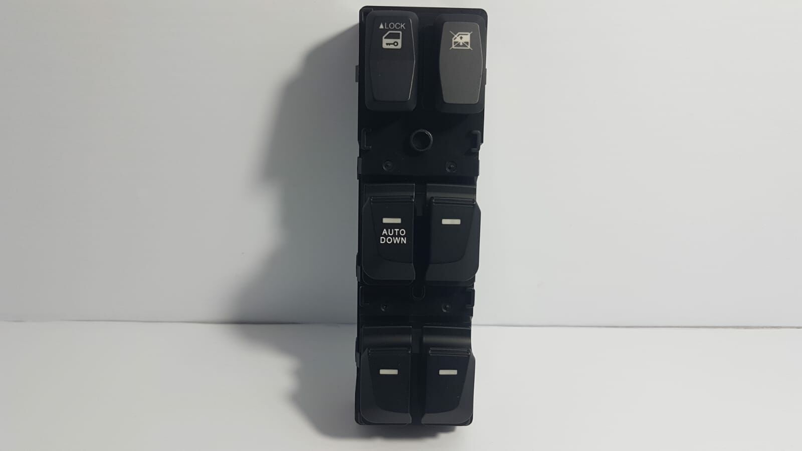 tucson cam düğme ön sol 10-15