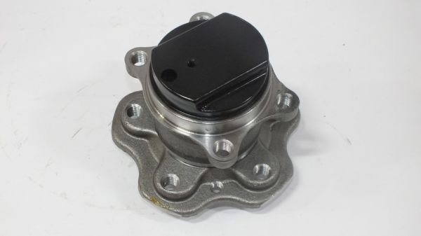 QASHQAI 14-17 4x2 ARKATEKER PORYASI RULMANLI FİŞLİ