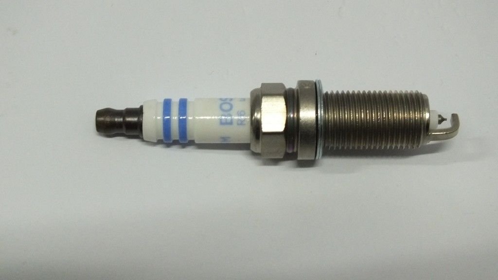 COLT 2006- / LANCER 1,5 2008- KIZDIRMA BUJİSİ İRİDYUM